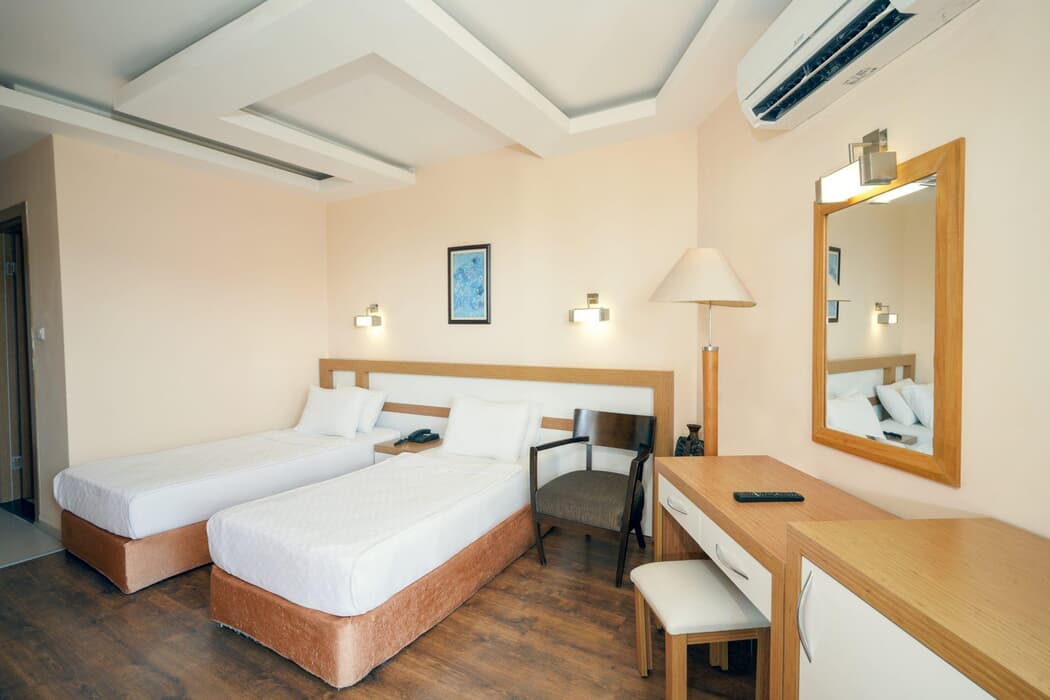 Carmen Suite Otel Standart Oda